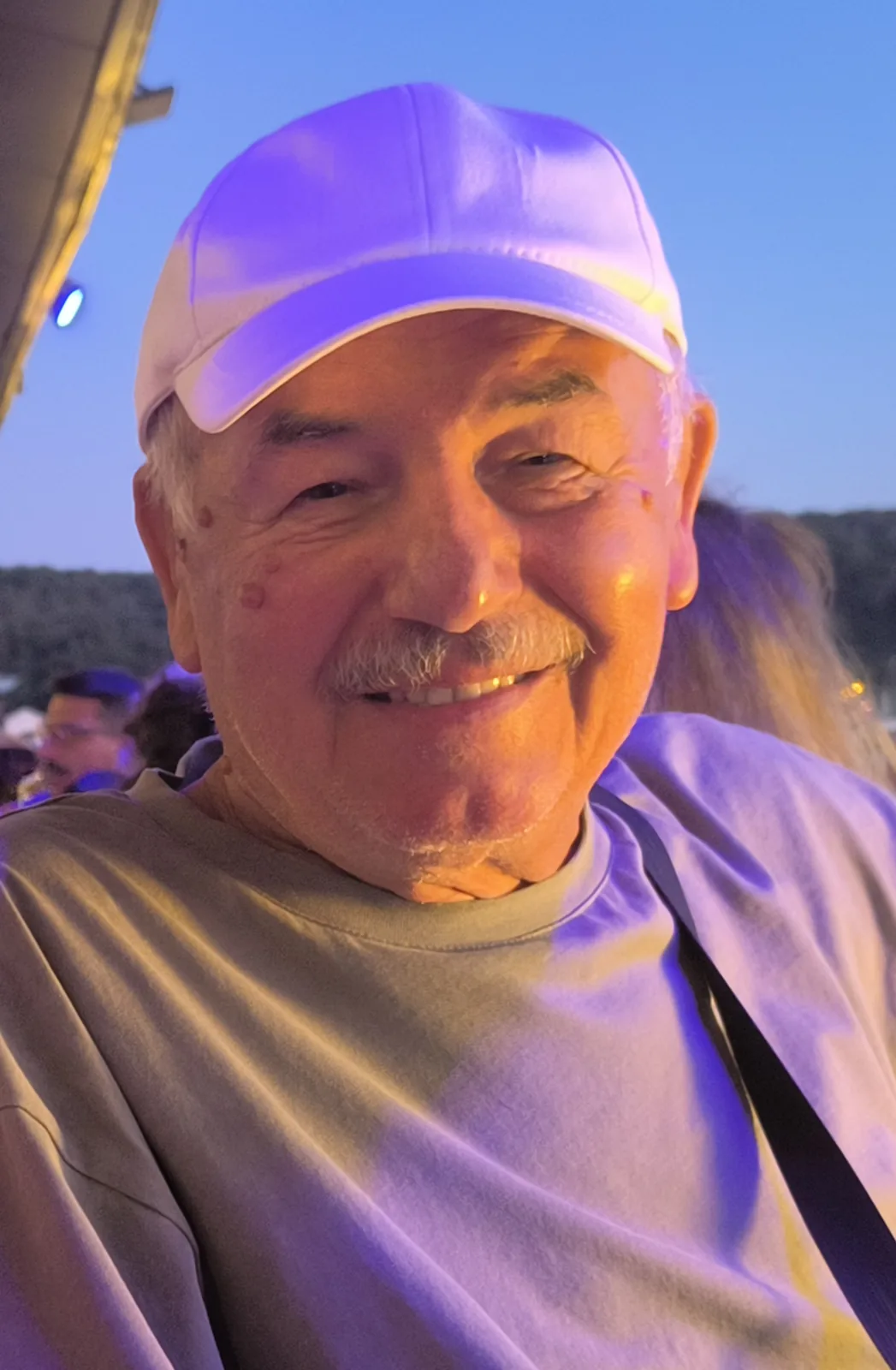 Mustafa Ö.